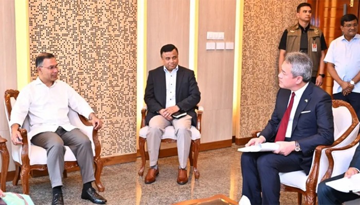 প্রধানমন্ত্রীর সঙ্গে মারুবেনি প্রতিনিধিদলের সাক্ষাৎ