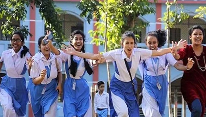 ​শিক্ষাপ্রতিষ্ঠানে পূজার ছুটি শুরু