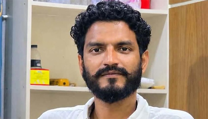 ​নাটোরে ছাত্রদল নেতাকে কুপিয়ে জখম