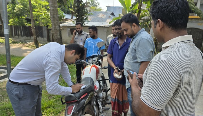 মাদকের ৪ মামলার আসামি ফের গাঁজাসহ আটক