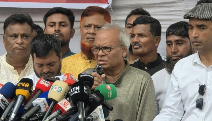বিরোধী দল রাজপথে আন্দোলনের নাটক করছে: রিজভী