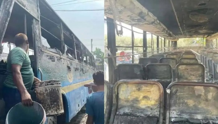 জগন্নাথ বিশ্ববিদ্যালয়ের বাসে আগুন