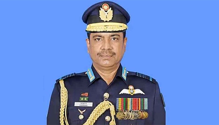 ​দুর্নীতির মামলায় কাতারে গ্রেপ্তার বিমানবাহিনীর সাবেক প্রধান আব্দুল হান্নান