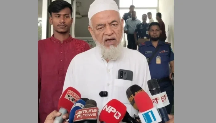 চট্টগ্রামে জন্ম, ঢাকায় বসবাস-এমপি হতে ঠাকুরগাঁওয়ে আলীম নিজামী