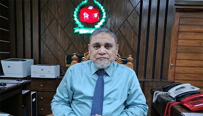 ​ঠাকুরগাঁওয়ের উপনির্বাচনে ইসি অনিয়মের প্রমাণ পায়নি: সিইসি