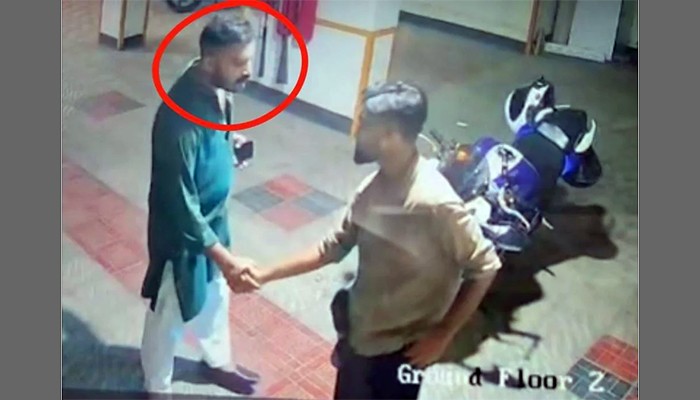 তাহসিফের মৃত্যুর আগে সিসিটিভি ফুটেজে দেখা মিলল যে দৃশ্যের